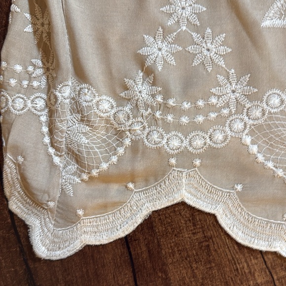 Solitaire Cream Embroidered 3/4 Sleeve Blouse - Picture 4 of 5